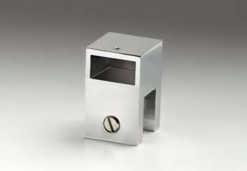 Fixation sur verre fermée basse, pour verres 8/12, B25 H40  Chromé