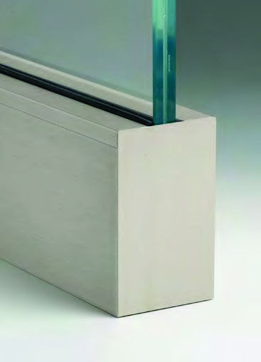 Embout de finition fermé pour profil DF810LM/DF810MR, B72 H120 L1